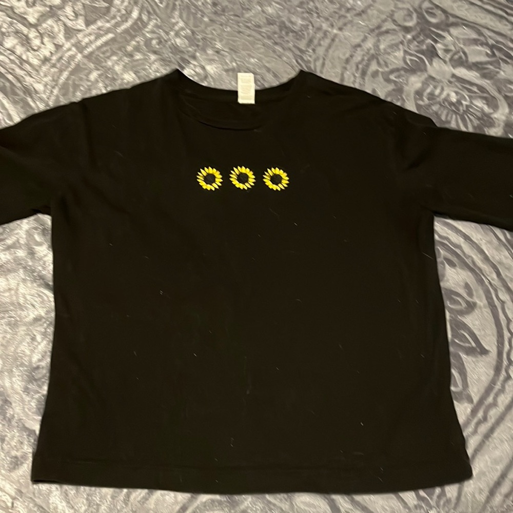 Distrct sunflower T-shirt